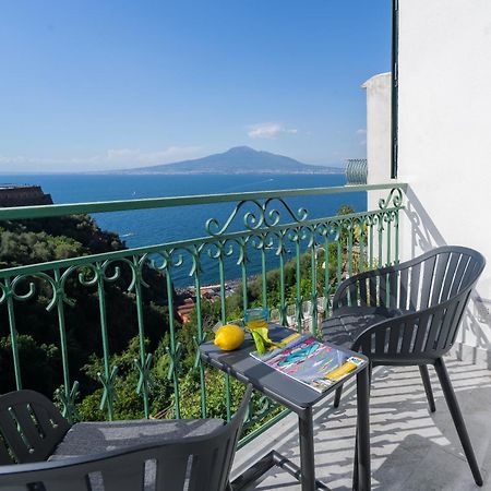 Sea View Deluxe Apartments Vico Equense Exterior foto